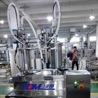 Machine de remplissage de pesticides de 100 ml à 1 litre à piston semi-automatique à deux têtes