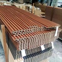 Couleur bois et couleur marbre écologique bois intérieur plastique bois grain PVC intérieur panneau de mur décoratif