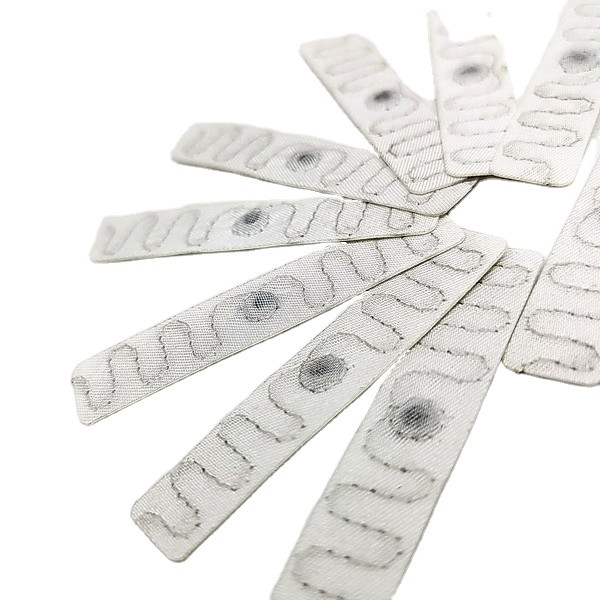 Силиконовый RFID UHF стиральный тег для управления одеждой 860 - 960MHZ частота