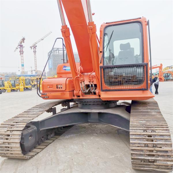 30 Ton Doosan DX 300 LC Excavator in South Korea Good Condition Moving Type Crawler Chain