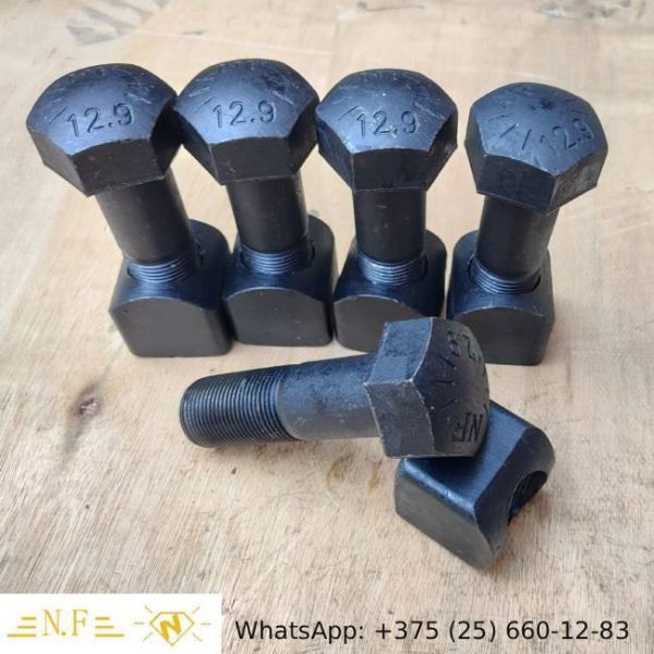 Bucket Bolts And Nuts In Sizes M12-M36 (1/2-1.1/4 Inch) Suitable For Bulldozers