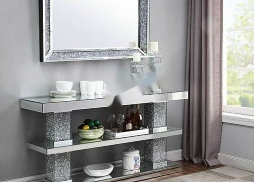 Mirrored Surface Console Table with Silver Mirror Finish and Modern Design