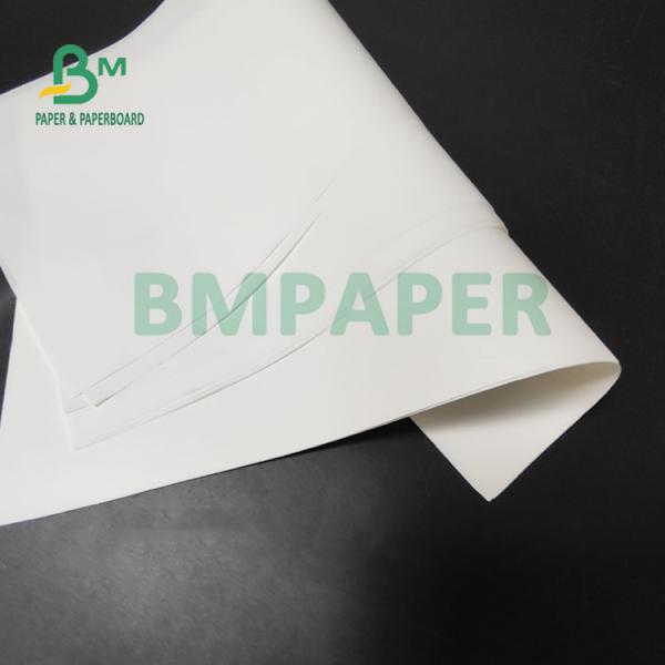 Papier biblique opaque de 39 grammes 45 grammes pour la prédication Léger 25 x 38 pouces