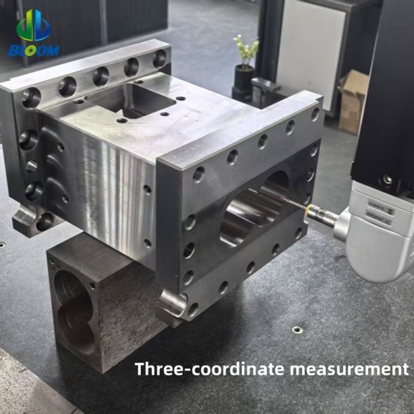 Modular Design Nickel Alloy High Strength Twin Screw Barrel for Extruder Machinery