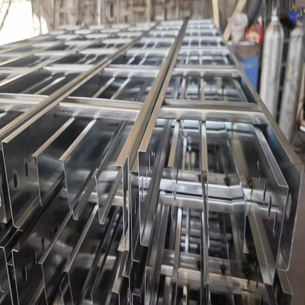 2-9m Length Cable Ladder Coated With Anti corrosion Paint for Corrosion Resistance