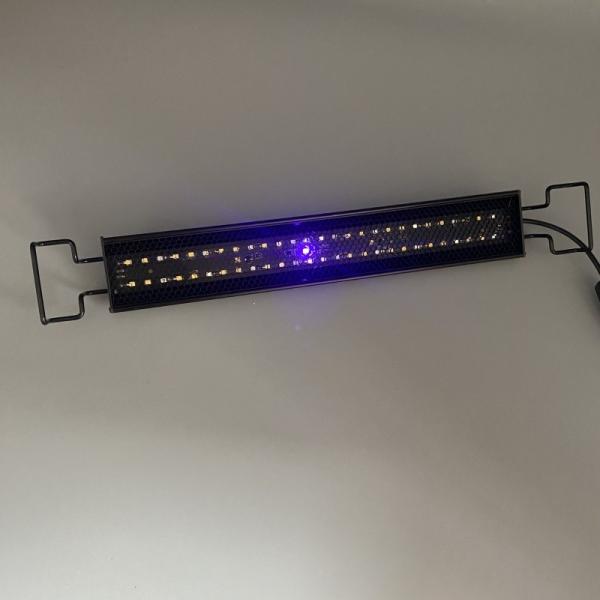 8W luminaire UVB linéaire LED UVB lumière de reptile UVA UVB composants