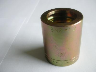 Olive hydraulique de douille de tuyau d'acier au carbone pour 2SN, garnitures hydrauliques de cuir embouti de tuyau
