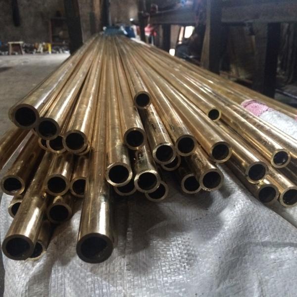 Tubo de bronze sem emenda de ASTM B135 C27000 C27200 H58