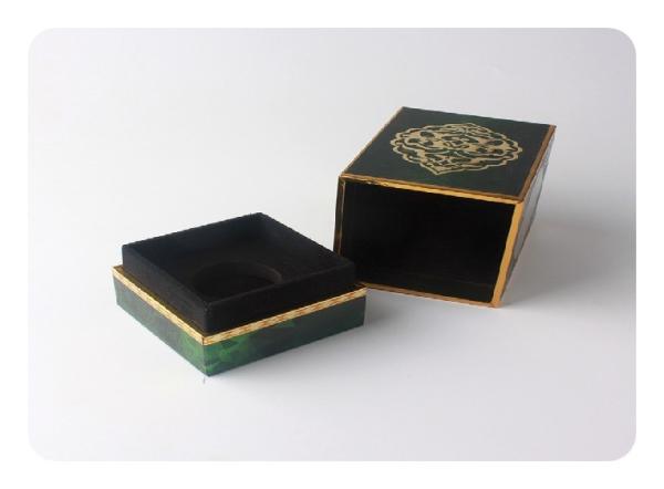 Luxury Perfume Cosmetic Paper Box Packaging Custom Cardboard OEM and ODM