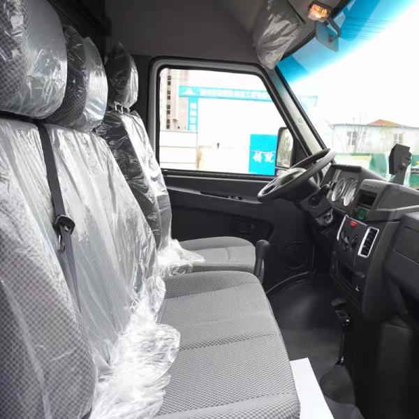 4*2 Refrigerated Box Truck 3 Ton Frozen Van 150hp Cargo Truck