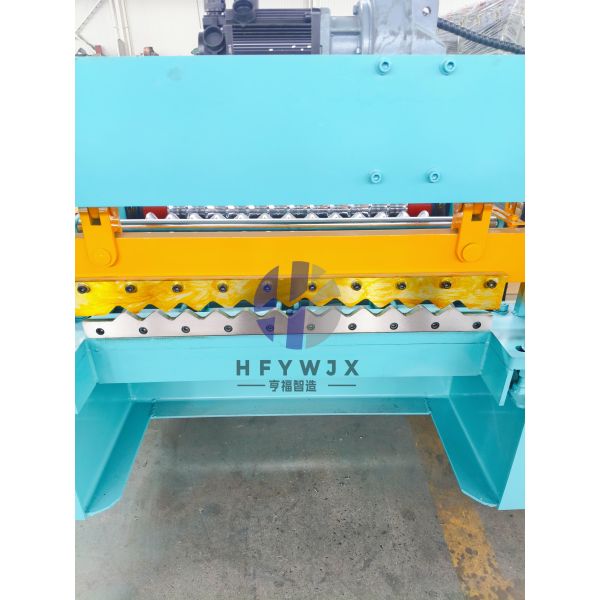 7.5kw Servo Motor 26 Roll  Corrugated Sheet Rolling Machine Precision Customized