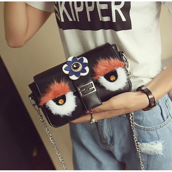 Star with hair eyes small square package chain shoulder bag Messenger bag Europe and America tide female