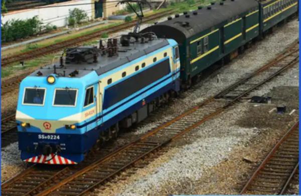 FCL International Rail Freight Railway Freight Forwarder Shipping To Dubai