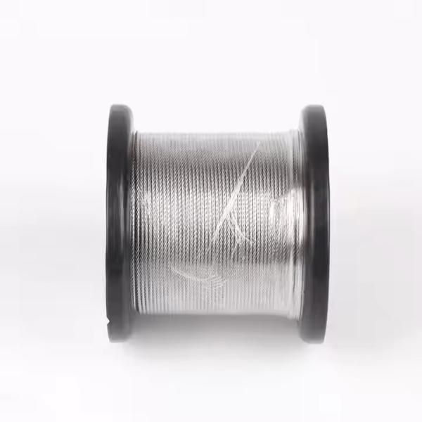 Câble d'acier galvanisé électrique revêtu de PVC 7x7 1mm en bobines ou couronnes