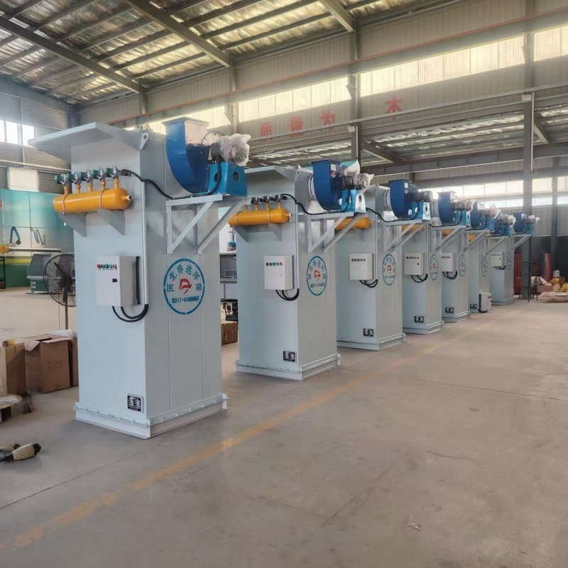 Cement Silo Top Dust Collector The dust removal efficiency can reach 99%.