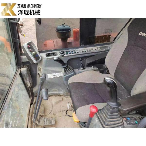 DX60 DX60-9C Mini Excavadora Usada 6TONs 2015 Excavadora Doosan 60