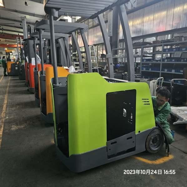 3 Wheel Stand On Electric Forklift 1600kgs 1800kgs 2000kgs Counter Balance