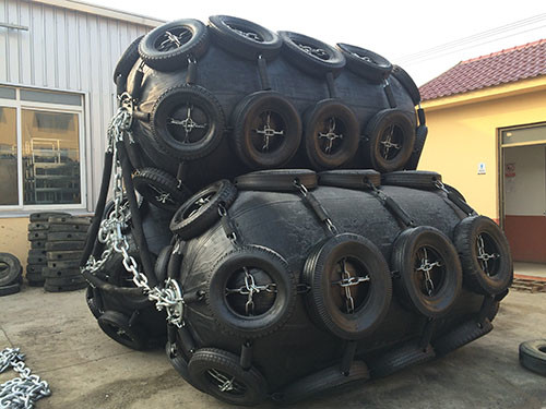 Шлюпка пневматической покрышки воздушных судн обвайзеров дока корабля морской резиновая причаливая обвайзеры 80KPa