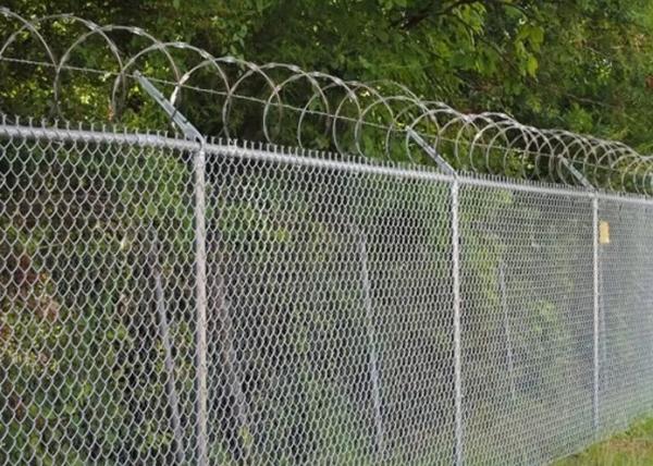 25m Length 1.5mm 6 Foot High Chain Link Fence With Galvanized