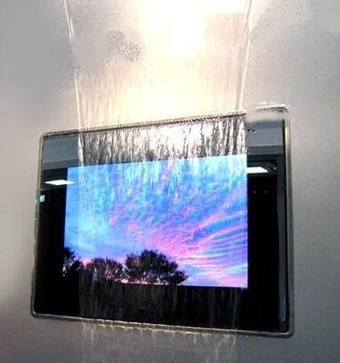 Améliorez votre salon de beauté avec un miroir de télévision intelligente et un débrouilleur monté sur un mur rectangulaire
