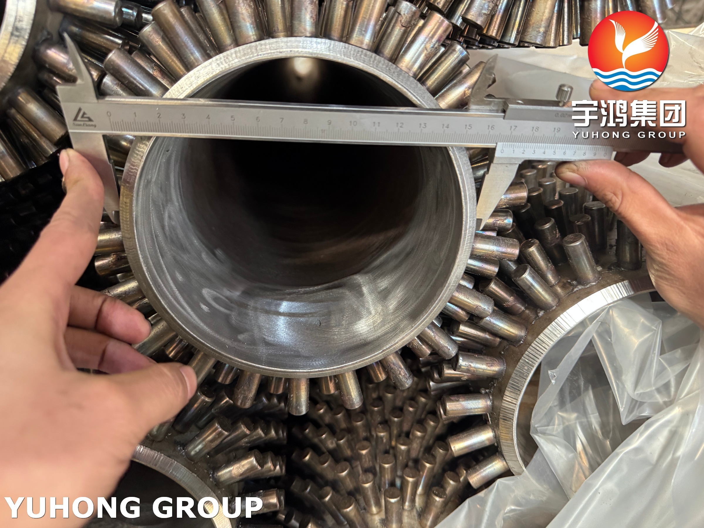 Studded Tubes Finned Tubes Alloy Steel ASTM A335 P9 For Furnaces In Power Plant