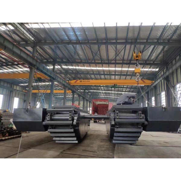 Customized Floating Pontoon Undercarriage for Amphibious Excavator Swamp Marsh Wetlands Conversion Supplier