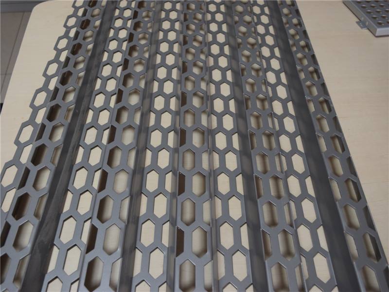 Нержавеющая сталь T10mm пефорировала металлический лист 1x2m для здания