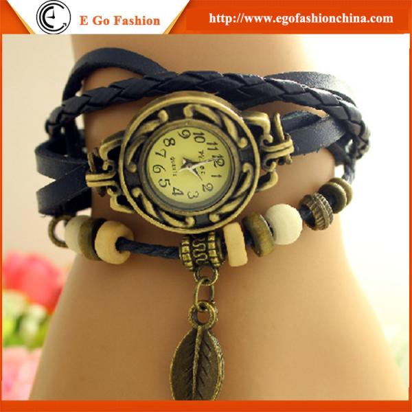 Leaf Pendant Watch Bracelet Watch Girl Female Leather Watch Unisex Quartz Retro Watches