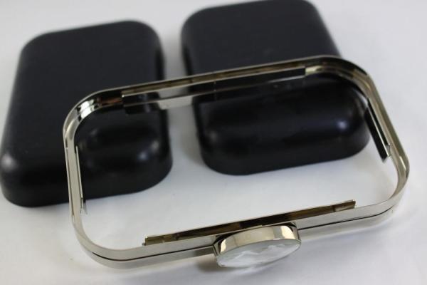 20.5cm Acrylic Closure Silver Oval Box Clutch Frames With Silk Print Logo