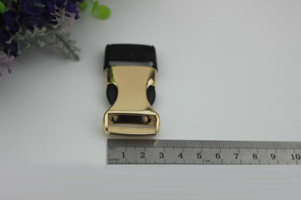 Novelty Design Zinc Alloy And Plastic Nickel Color 1 Inch Fast Release Metal Buckles For Pet Accessories