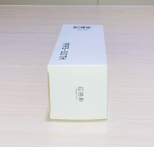 Caixa de embalagem de cosméticos em papel Óleos essenciais de cuidados com a pele Cosméticos de luxo Perfumes Caixas de embalagem