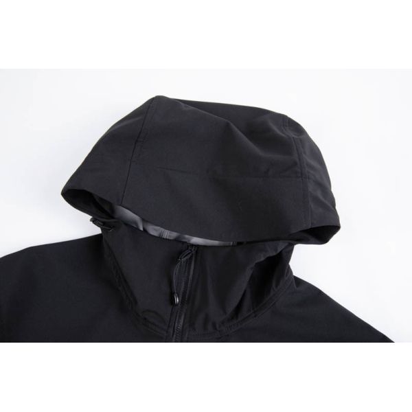 Men's 100% Polyester Softshell Jacket with Adjustable Hood and Windproof Design for School