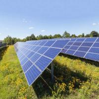 Tierra anodizada flexible del panel solar que monta sistemas
