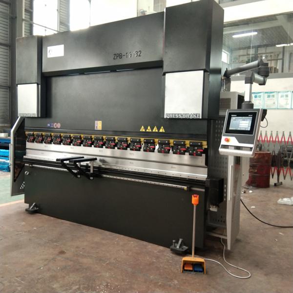 Black 100T 395mm Electro Heavy Duty Hydraulic Press Machine With DA53T