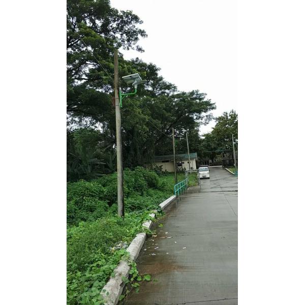 Architectural Style IP65 Solar Dusk To Dawn Street Light System For Avenue Urban