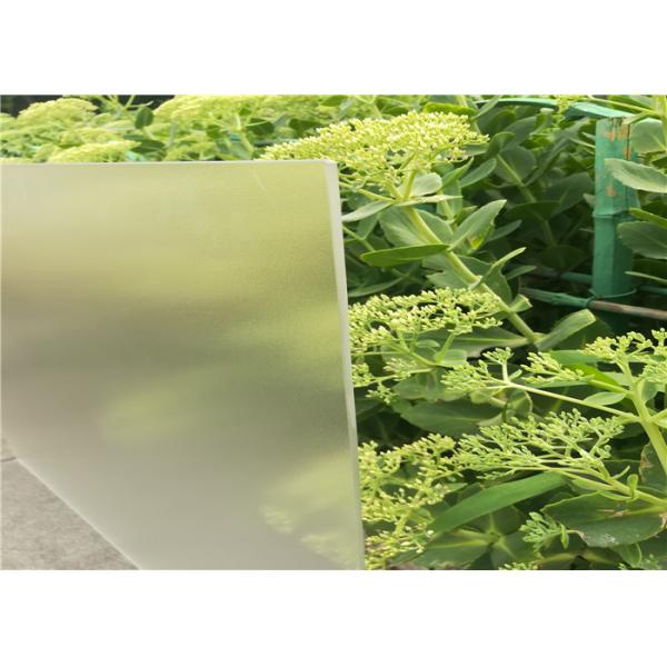 Solar Tempered Low Iron Solar Glass Flat Shape Customized Size Energy Saving