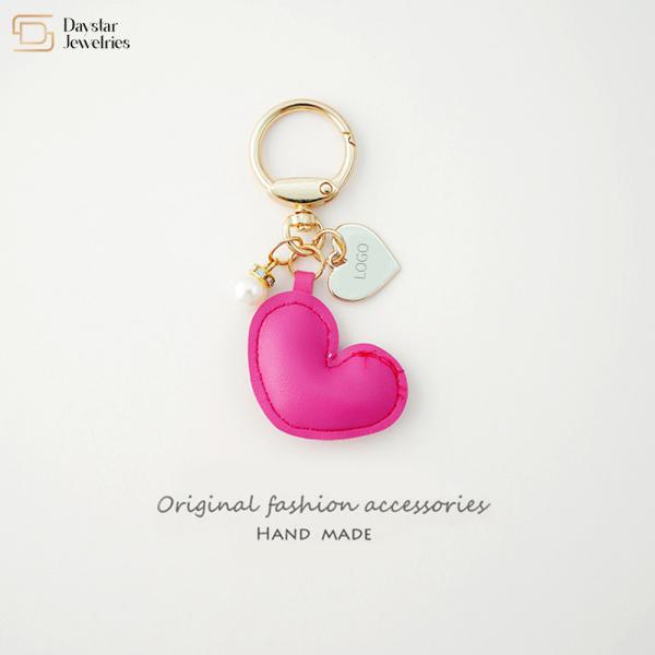 Heart Keychain Pendant Love Car Key Ring Charms Bag Backpack Metal Decoration