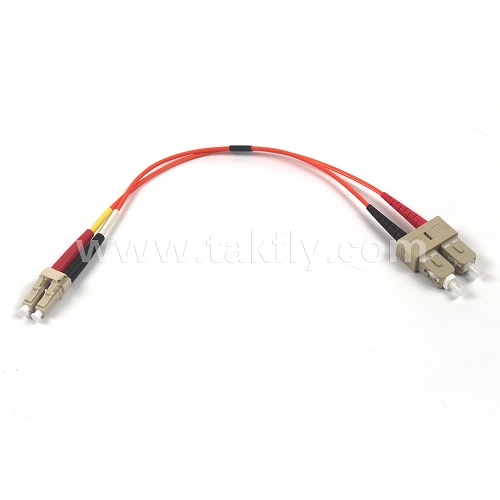 LC UPC к прыгунам Patchcord оптического волокна режима 50/125um OM2 2.0mm LSZH дуплекса SC UPC Multi