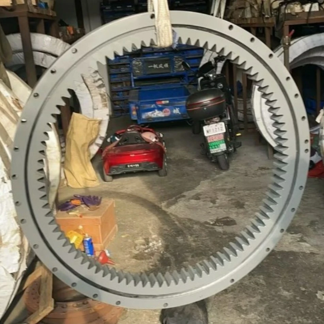 E135 Slewing Bearing for New Holland Excavator spare parts Y40F00006F3 Swing circle slew ring