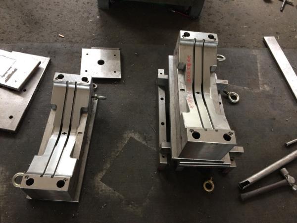 Fully Automatic Plastic Injection Molding Machine For Custom Injection Molded Plastics
