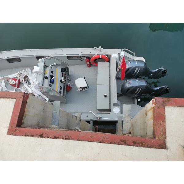 Custom Aluminum Hull Boats Builders