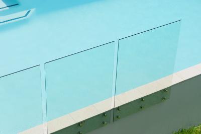 Australian Standard tempered glass fence panels 8mm ,10mm with pridrilled holes