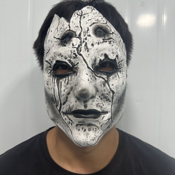 High Filtration Latex Halloween Mask for Extended Wear Comfort in One Size Fits Most