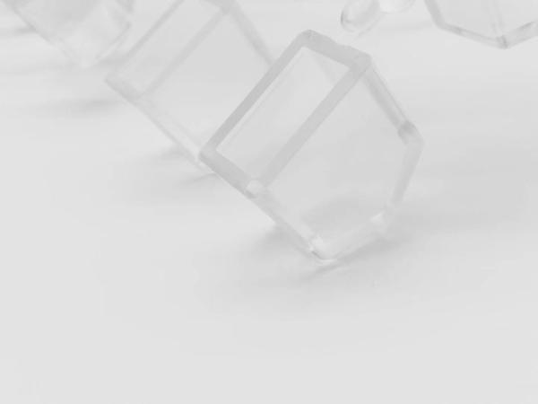 SGS OEM PMMA Injection Molding Transparent EDM Table Feet Protectors