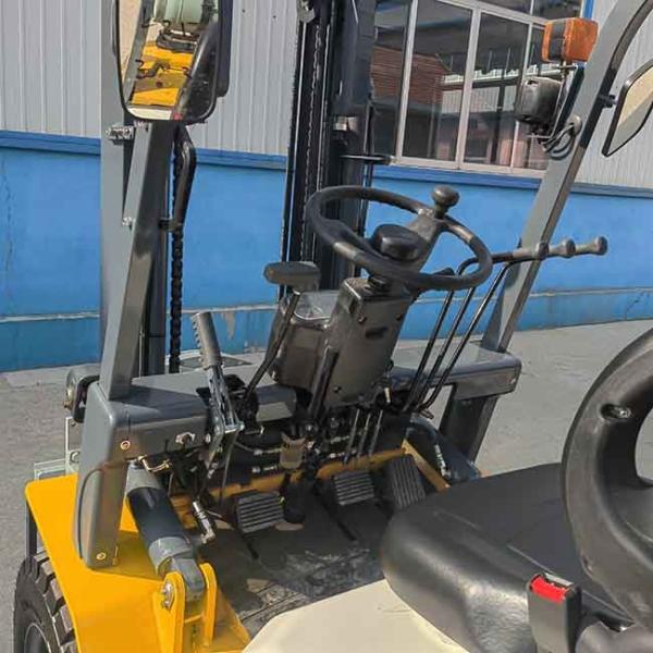 NISSAN Engine Lp Gas Forklift Triplex Mast Rotation Counter Balance Fork Truck