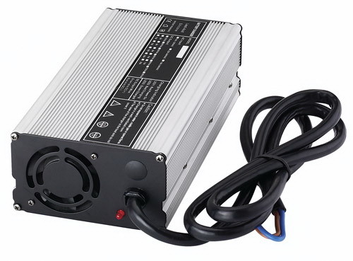 ион лития заряжателя батареи 14.8V иона 600W Li умный 40A
