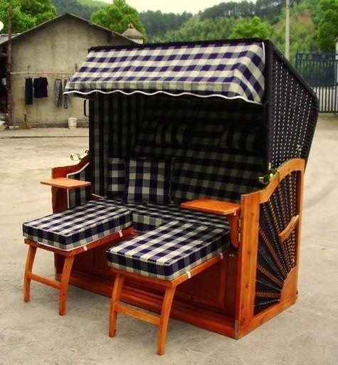 Brown Wood And Resin Wicker Roofed Beach Chair & Strandkorb , UV Resistant