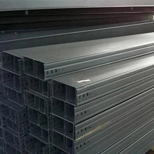 Rectangular Long Span Cable Tray Steel Customized Width / Height