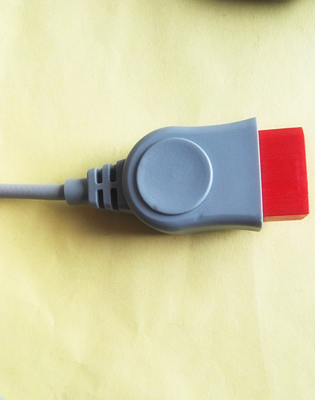Red One Piece ECG Lead Wires 3.2 Metre Bionet ECG Cable ISO13485