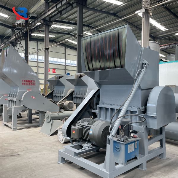 PVC Pipe Plastic Crusher for Rigid Plastic Pipe Profile Scrap